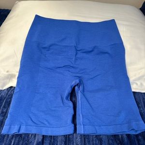 Alphalete Biker Shorts 6.5”